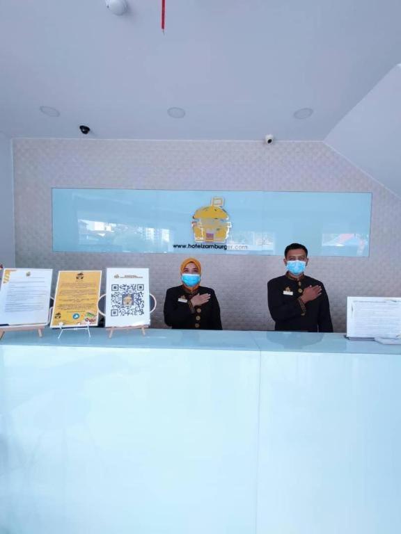 Hotel Zamburger Plaza Mahkota Malacca Екстериор снимка