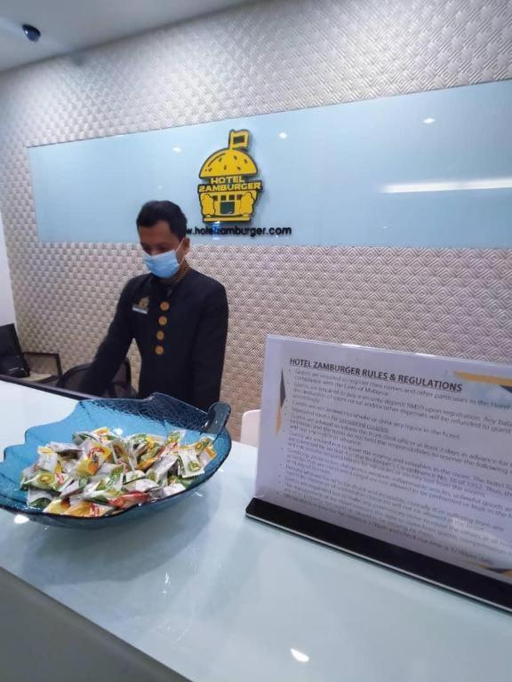 Hotel Zamburger Plaza Mahkota Malacca Екстериор снимка