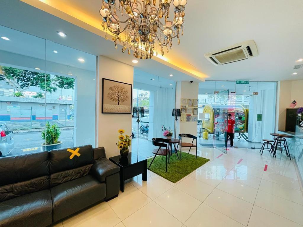 Hotel Zamburger Plaza Mahkota Malacca Екстериор снимка