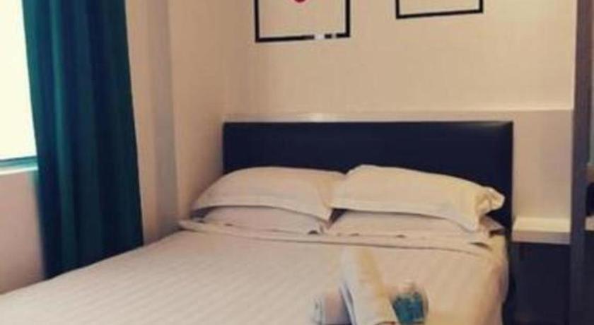 Hotel Zamburger Plaza Mahkota Malacca Екстериор снимка