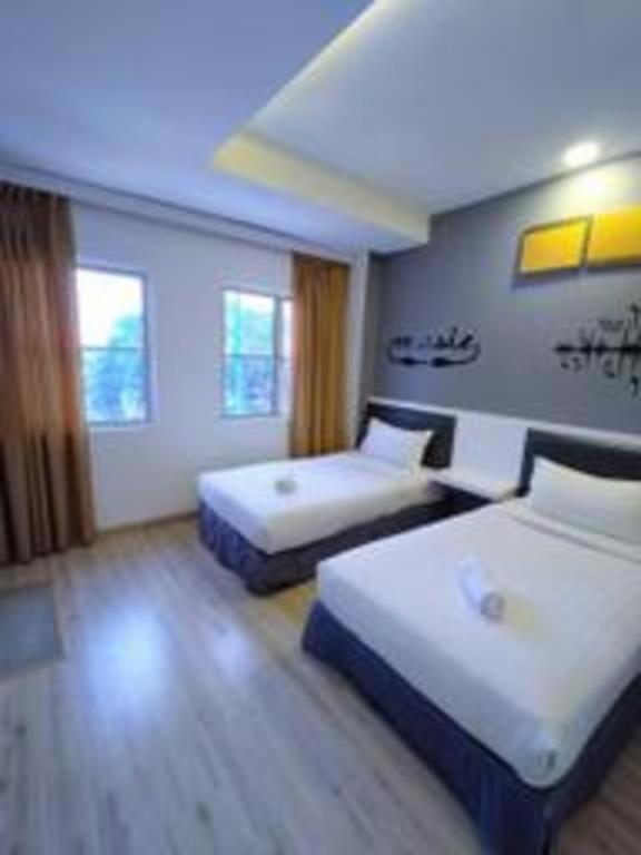 Hotel Zamburger Plaza Mahkota Malacca Екстериор снимка