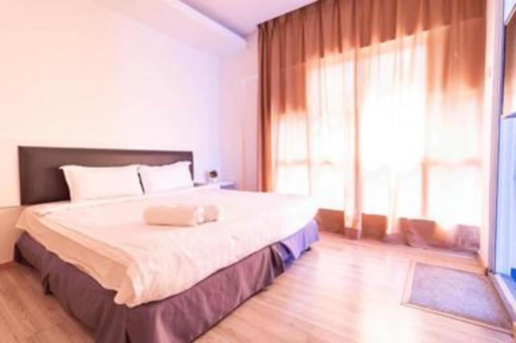 Hotel Zamburger Plaza Mahkota Malacca Екстериор снимка